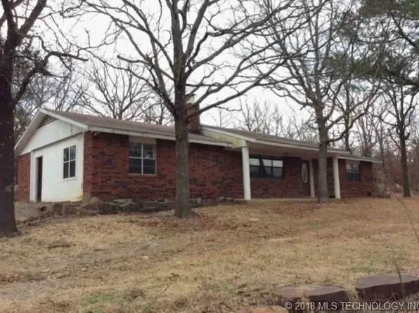 89 SW 122nd Rd, Wilburton, OK 74578