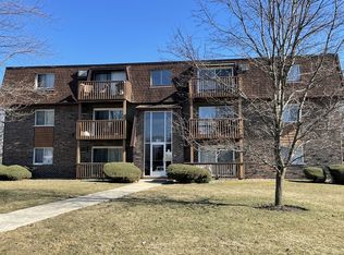 19330 Wolf Rd APT 3, Mokena, IL 60448