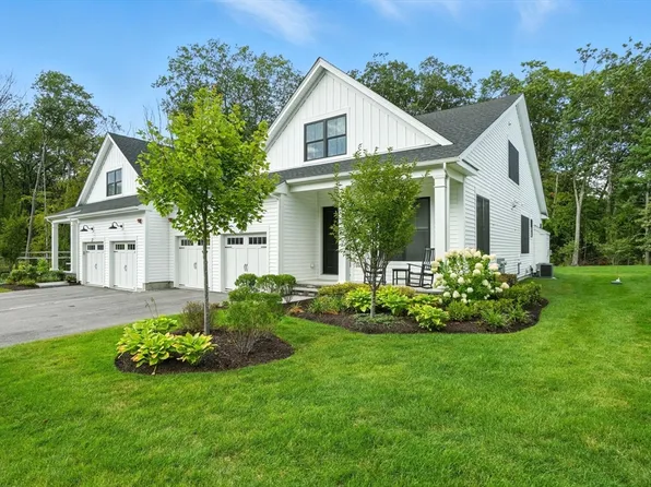 20 Lyons Ln #20, Boxborough, MA 01719