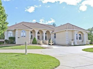 7911 E Hartmoor St, Wichita, KS 67206