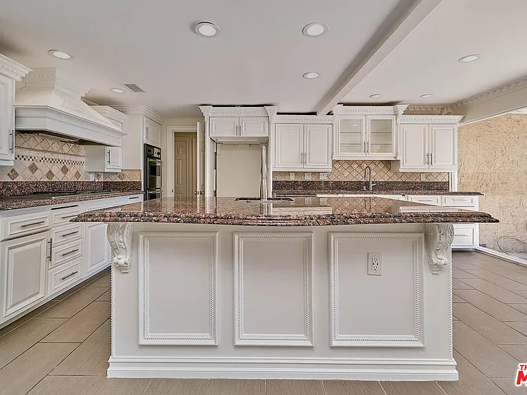 140 Mount Olive Dr — Photo 10