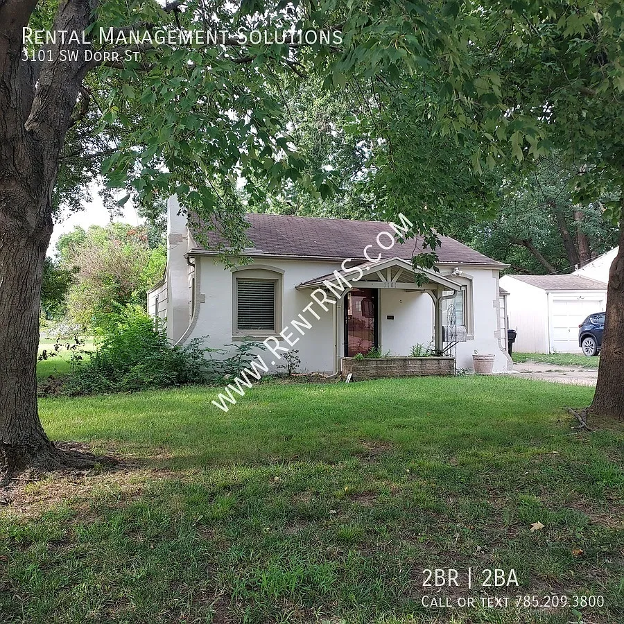 *Corner Lot* 3101 Sw Dorr St - 2 Bed/1.5 Bath — Photo 2