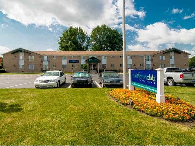 Huntington Club Apartments - Warren, MI | Zillow