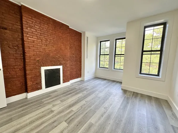 716 Sackett Street image 1 of 12