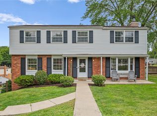 103 Forest Glen Dr, Glenshaw, PA 15116