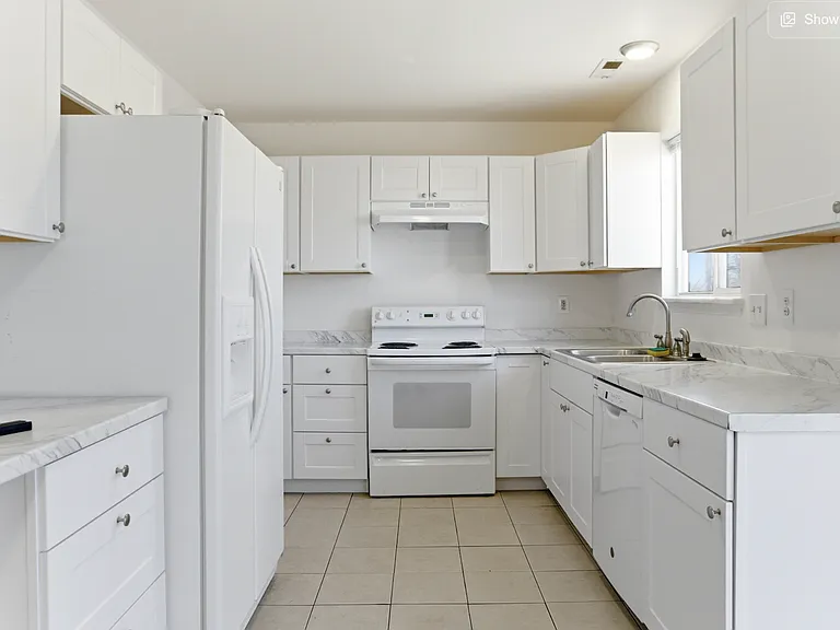 208 S 100th St W — Photo 3