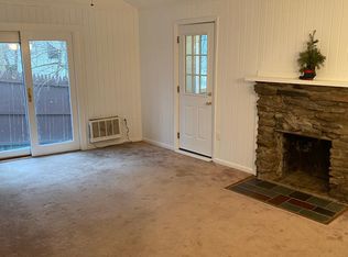 552 Den Rd #3, Stamford, CT 06903