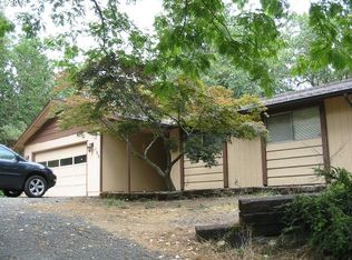 160 Crossbow Ln, Grants Pass, OR 97526