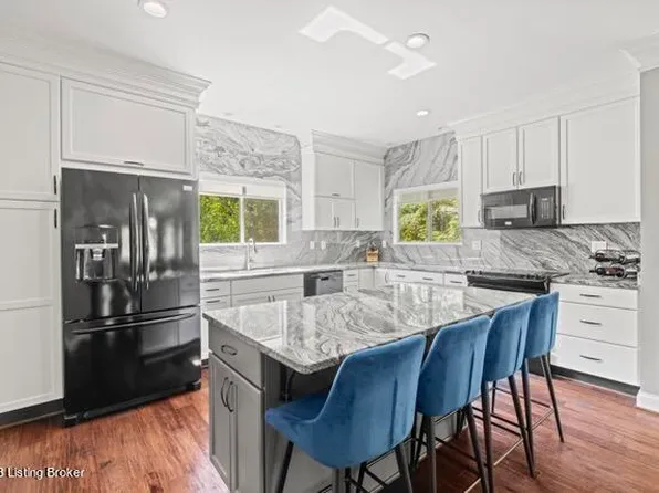 750 Zorn Ave APT 56, Louisville, KY 40206