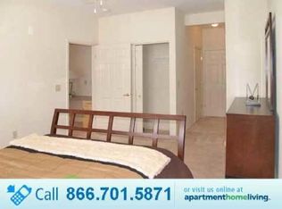 2334 30th Ave STE 3, Astoria, NY 11102