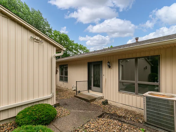 3362 Park 16th St #0, Moline, IL 61265
