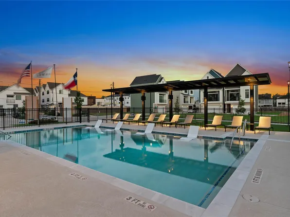 8720 Aquino Ln, Houston, TX 77055
