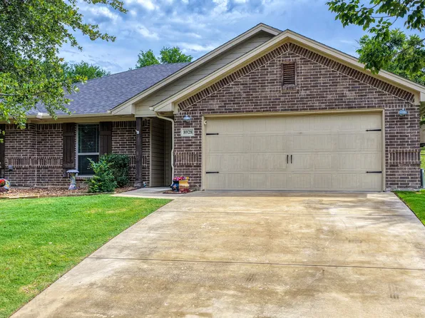 8928 Holt St, Lakeside, TX 76135