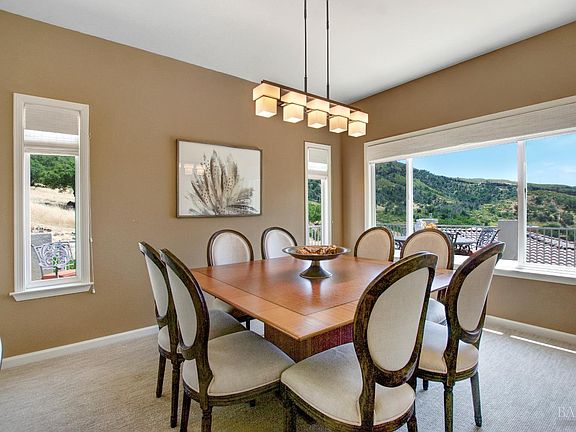 5th image of 330 Alta Mesa Circle