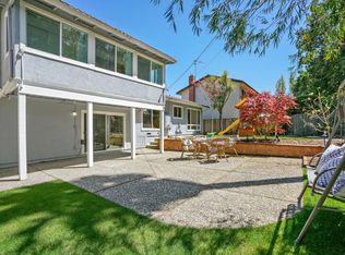 725 Crestview Dr, Millbrae, CA 94030