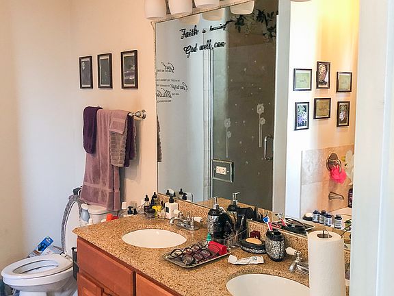 3rd image of 3829 N Kedzie Ave #3831-3N