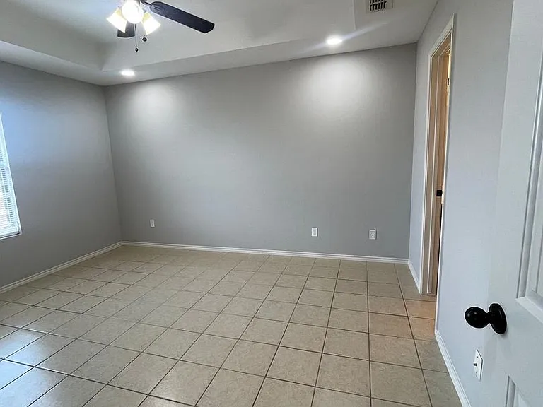 220 S Coyote Ave #17 — Photo 8