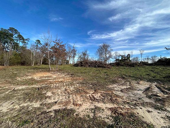 4th image of 9219 County Road 152 N