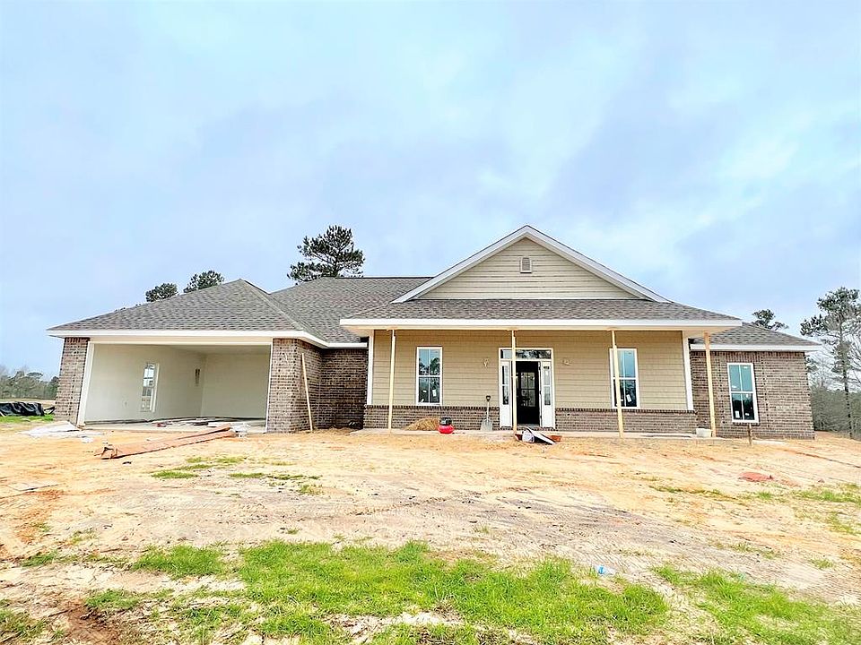 1st image of 7 Josie Dr