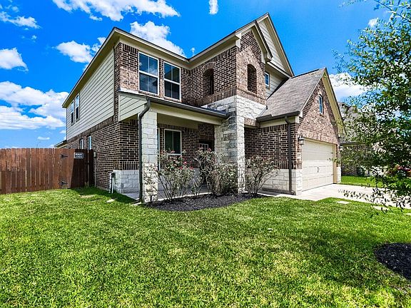 2nd image of 4307 Greeley Ln