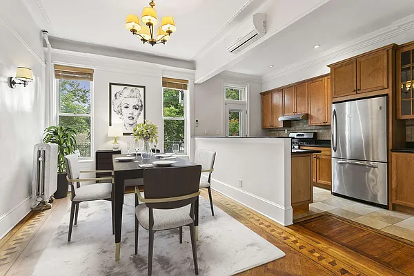 Rented by Compass | media 27