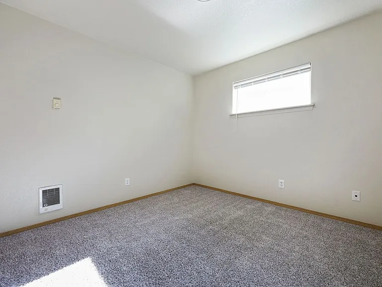 12564 SE Ramona St — Photo 18