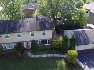 2101 Techny Rd, Northbrook, IL 60062