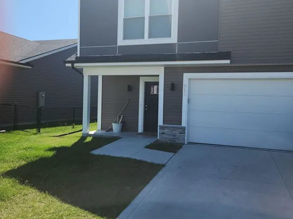 610 NE Hunter Dr, Ankeny, IA 50021