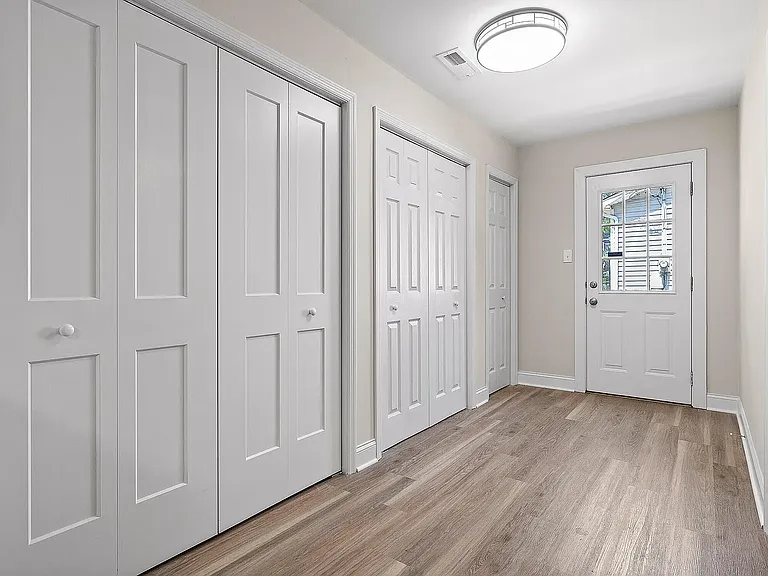 672 Lupton Dr — Photo 11