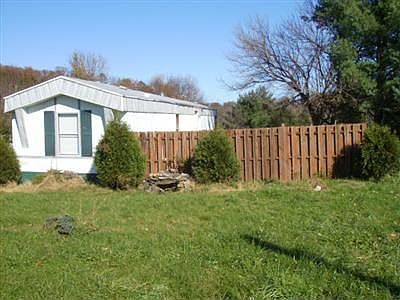 2nd image of 80 Dees Rd