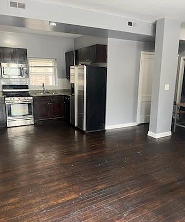 2nd image of 1250 N Keeler Ave #2