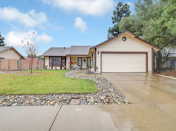 940 Oakview Dr, Yuba City, CA 95991