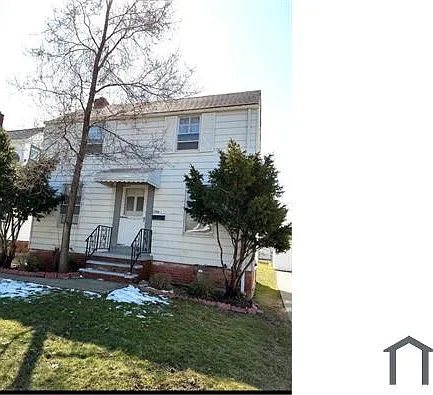 22890 Ivan Ave