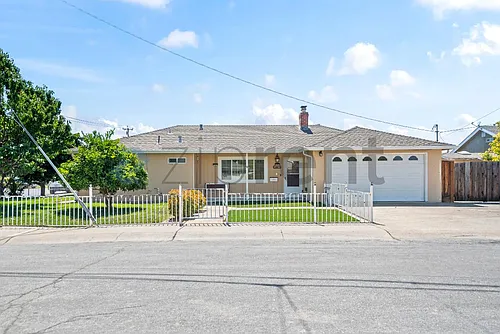 37733 Arlene Ct Photo 1