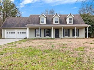 115 Crossgate Cir, Loganville, GA 30052