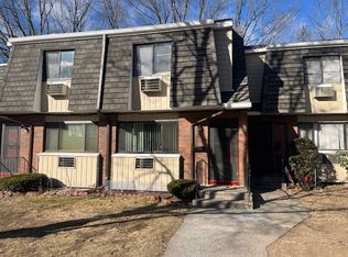 34 High Path Rd, Windsor, CT 06095