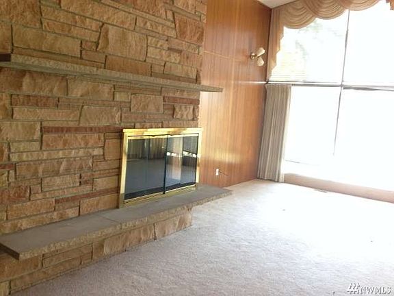 3rd image of 4031 Sundown Dr