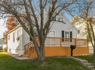 1914 K St SW, Cedar Rapids, IA 52404