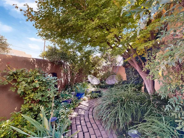 1730 Griegos Rd NW, Albuquerque, NM 87107