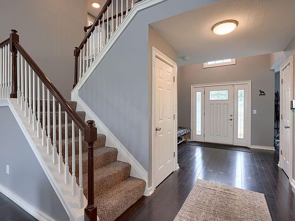 4th image of 587 Scioto Meadows Blvd