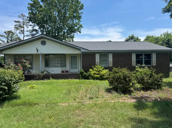 4021 Sunny Lane Dr, Ayden, NC 28513