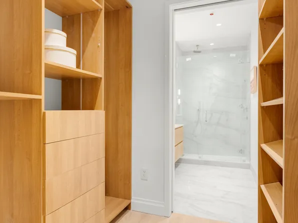 46 East 65th Street image 7 of 19