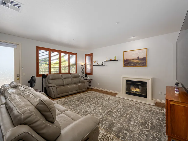 4760 Sandalwood Way #3 — Photo 11