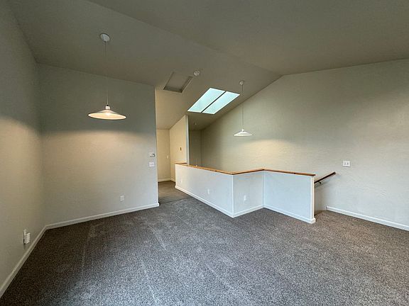 5th image of 2150 Tydd St #A