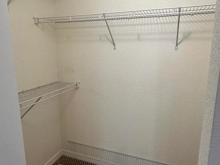 3020 Alcazar Pl #303 — Photo 30
