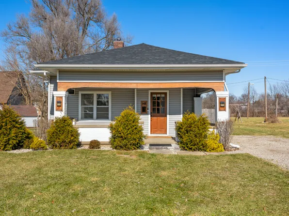 148 W 10th St, Seymour, IN 47274
