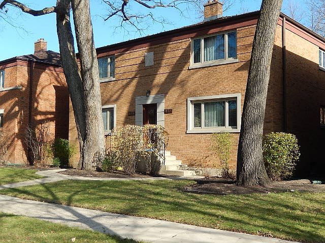 1st image of 417 Edgewood Pl #1