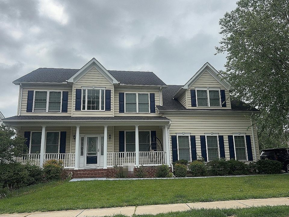 1st image of 3688 Middle Ground Ct