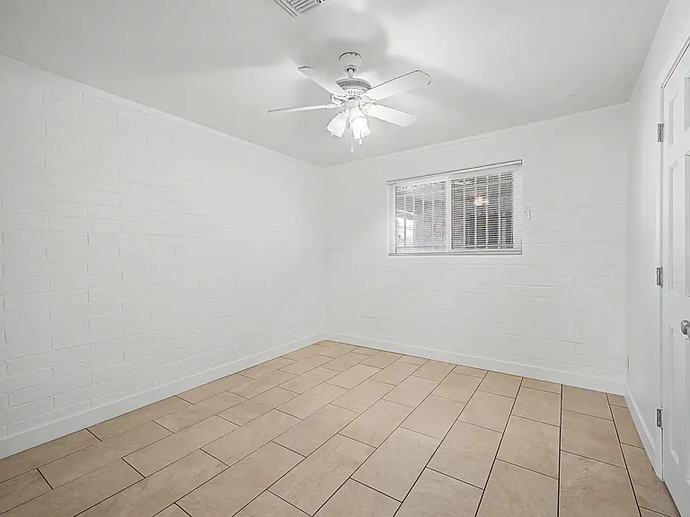 1408 W Becker Ln #1 — Photo 14