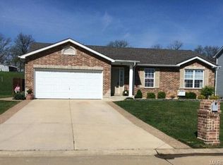 81 Cuivre River Dr, Troy, MO 63379